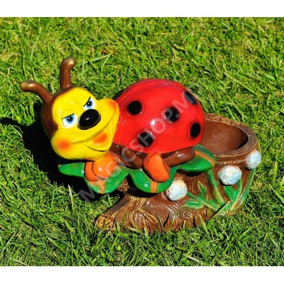 Садовая восковая фигурка Cera Божья коровка